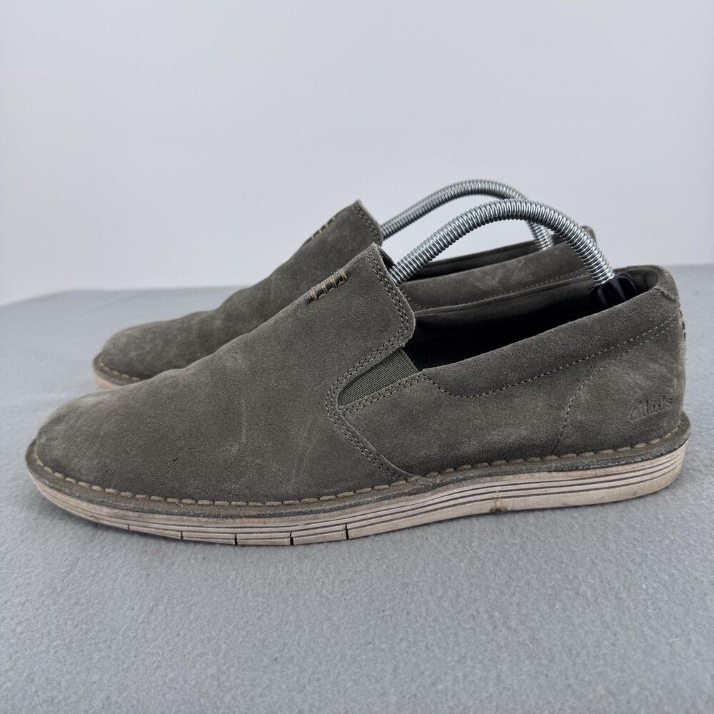 Clarks Forge Free Mens Olive Green Suede Slip On Loafers 9.5M Casual Shoes